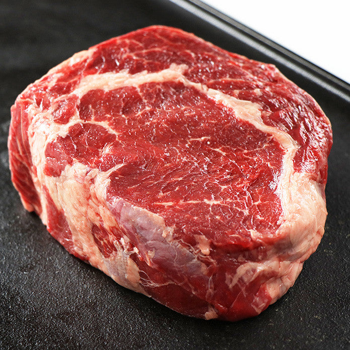 【送料無料】ギフトボックスセット グラスフェッドビーフ リブロースとサーロイン 食べ比べセット 1kg スパイス付き