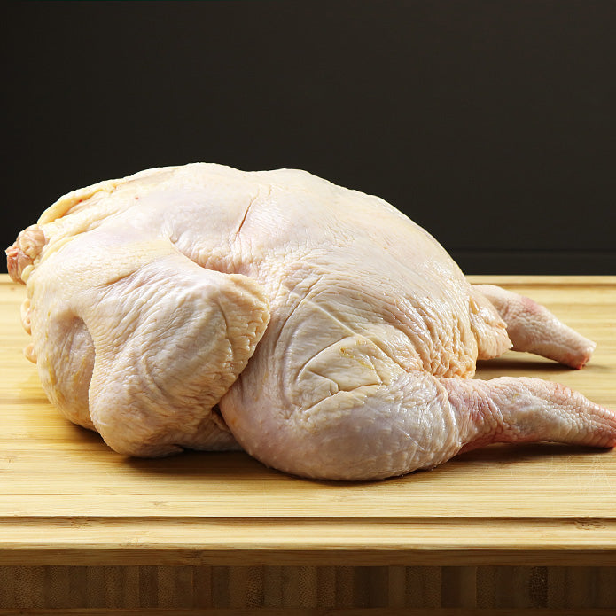【国産銘柄鶏】錦爽どりの丸ごと1羽 (きんそうどり) 頭・内蔵なし 2kg