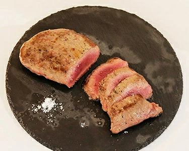 ラム肉のステーキ