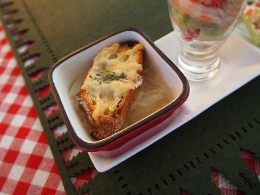 Onion Gratin Soup